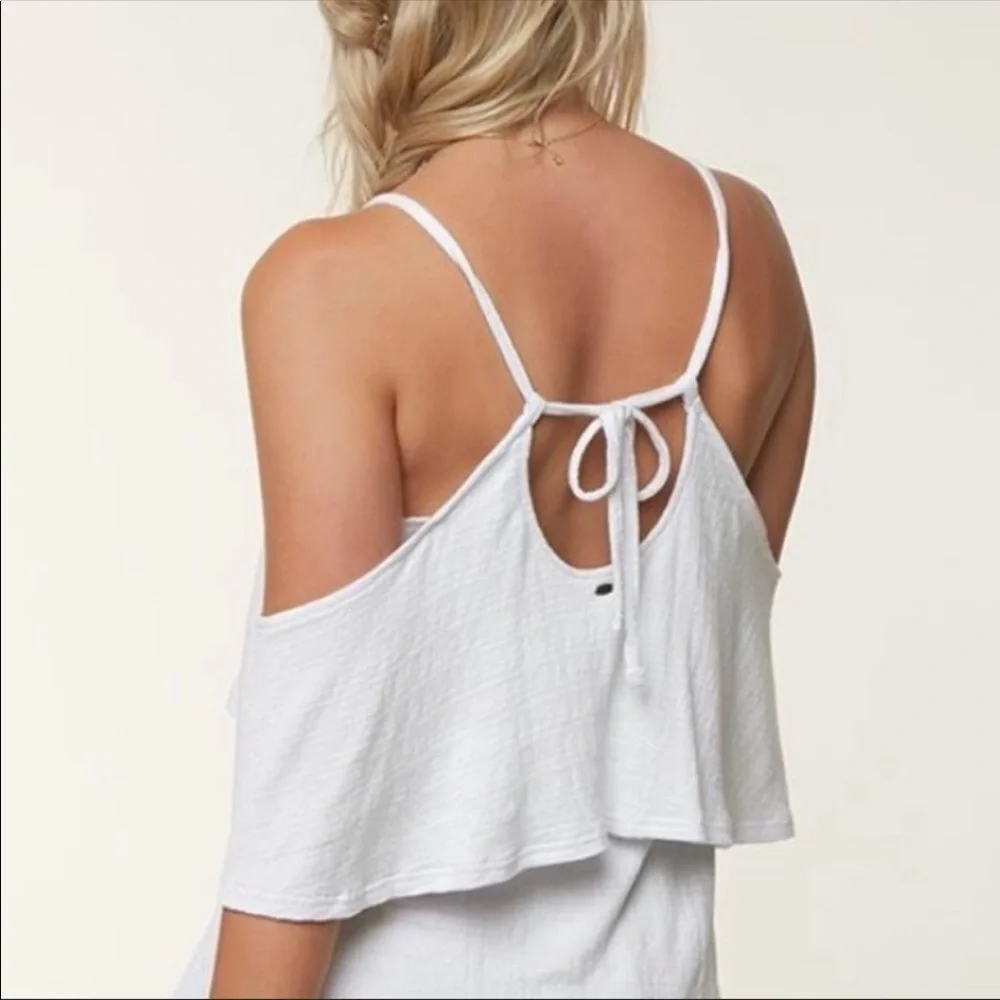 O’NEILl Cold Shoulder Short Sleeve Layered Top - Picture 2 of 4